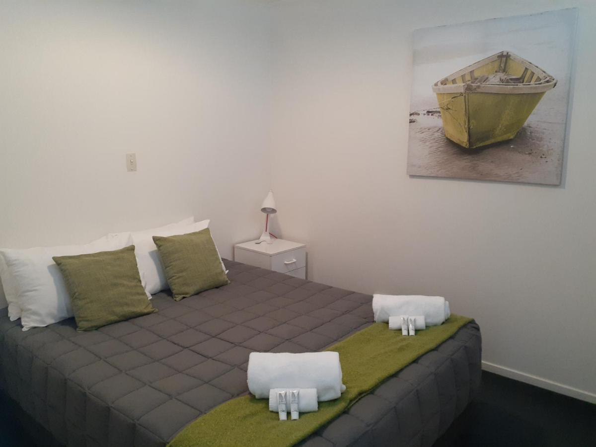טקאקה Golden Bay Motel מראה חיצוני תמונה