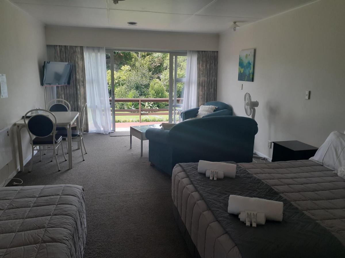 טקאקה Golden Bay Motel מראה חיצוני תמונה