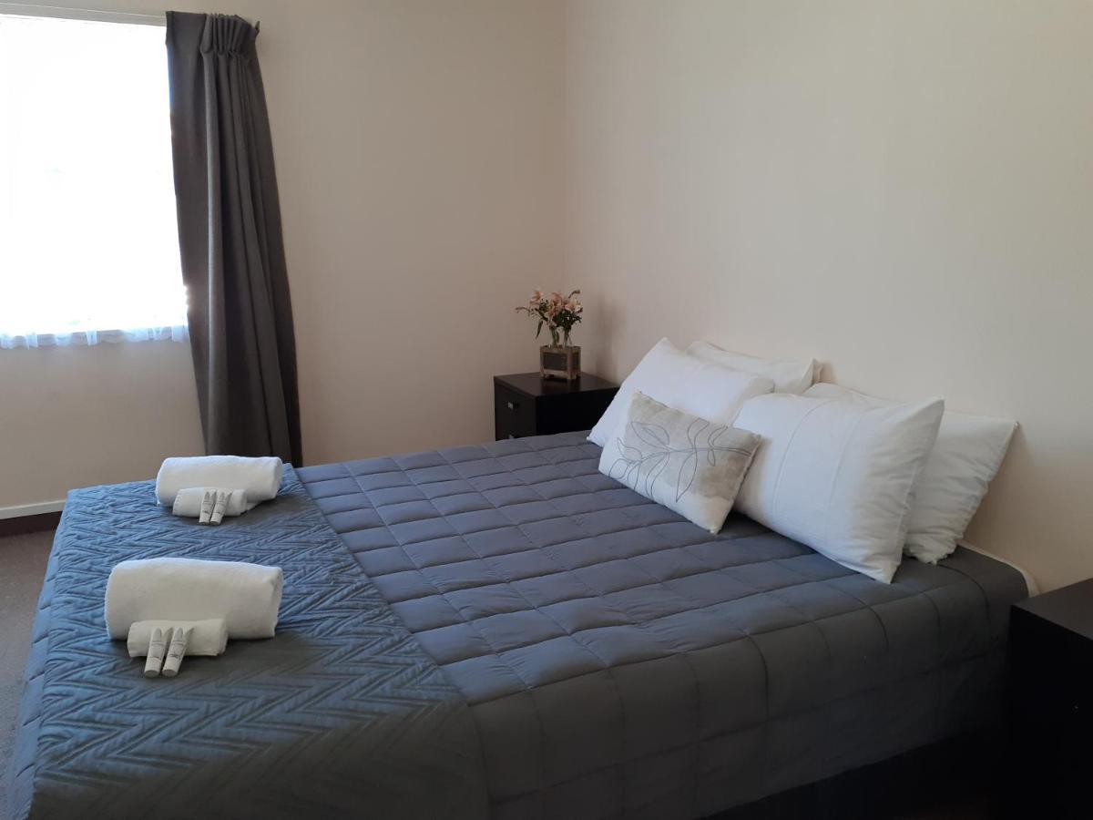 טקאקה Golden Bay Motel מראה חיצוני תמונה