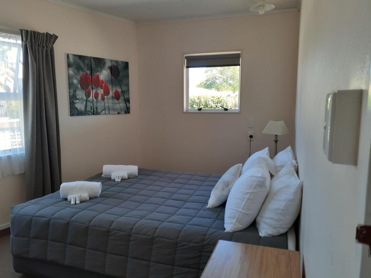 טקאקה Golden Bay Motel מראה חיצוני תמונה