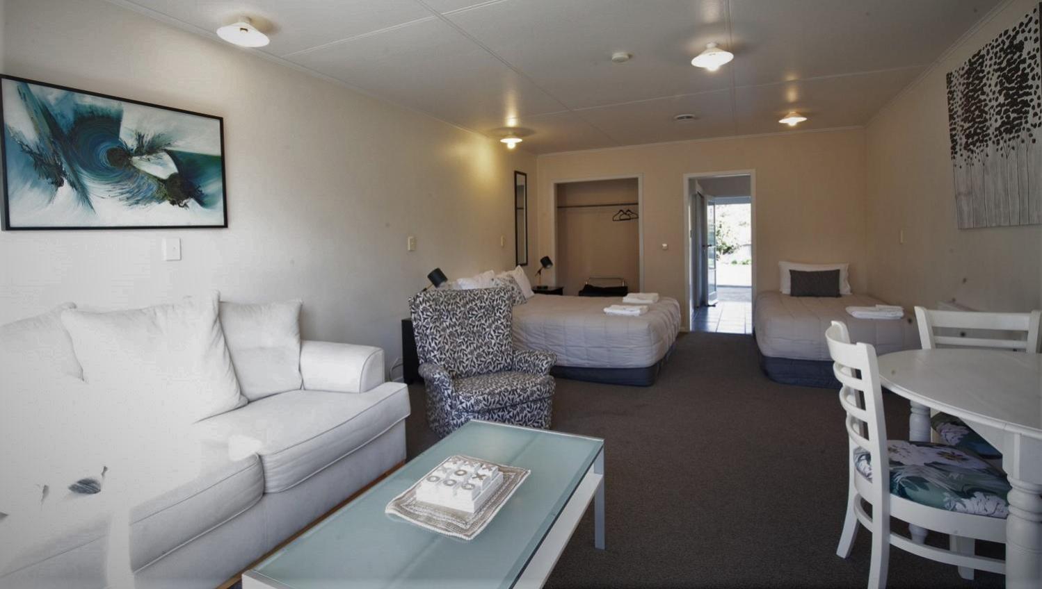 טקאקה Golden Bay Motel מראה חיצוני תמונה