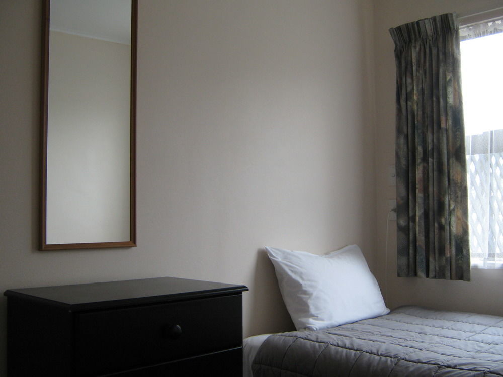 טקאקה Golden Bay Motel מראה חיצוני תמונה